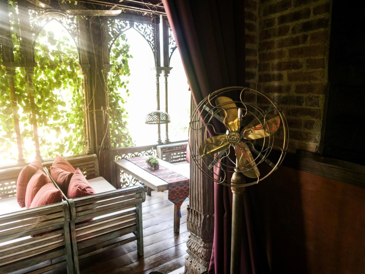 Chateau Orientale Resort ルアンパバーン エクステリア 写真