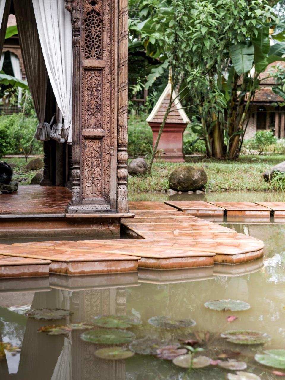 Chateau Orientale Resort ルアンパバーン エクステリア 写真